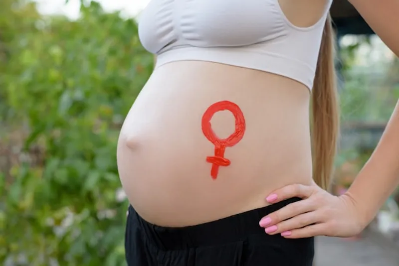 Niedrige ovarielle Reserve bei Frauen – Möglichkeiten für eine Schwangerschaft